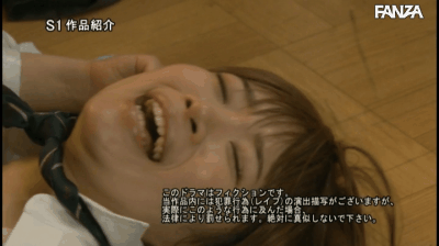男装バレした架乃ゆらちゃんがクラスメイト達に力で押さえつけられて輪姦されてしまうのがエロい!