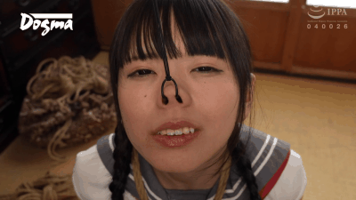 可愛い制服系美少女の雫月心桜ちゃんの緊縛SMプレイがエロい!
